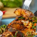 sour-curry-with-snakehead-fish-spicy-garden-hot-pot-thai-food